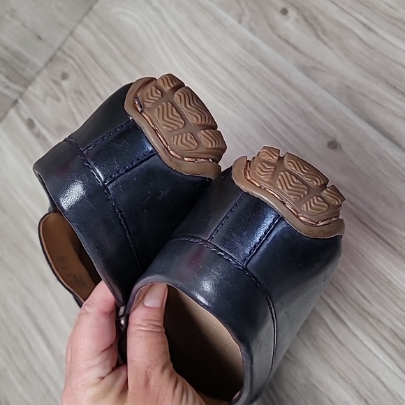 Clarks Collection Ultimate Comfort Women’s Black Leather Boat Shoes - Picture 4 of 10